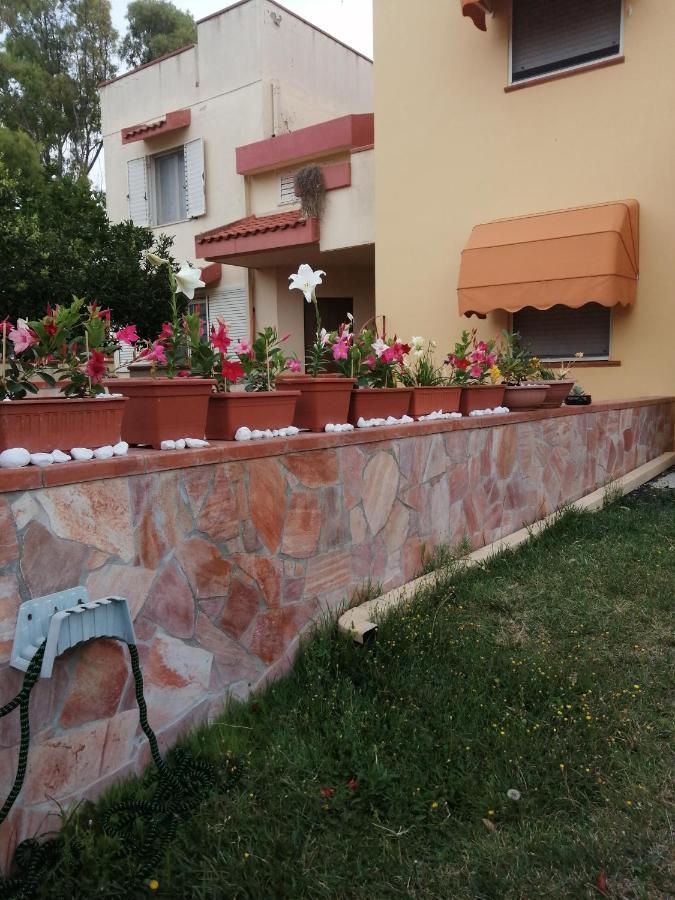 מלון Quartu SantʼElena Domomea מראה חיצוני תמונה