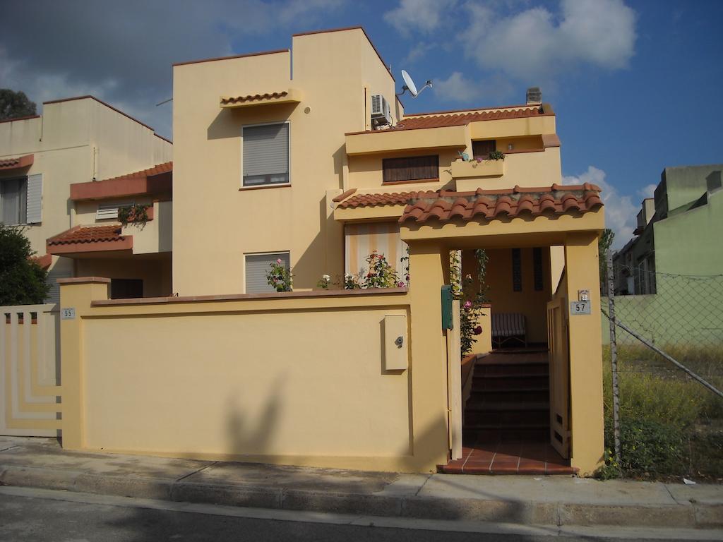 מלון Quartu SantʼElena Domomea מראה חיצוני תמונה