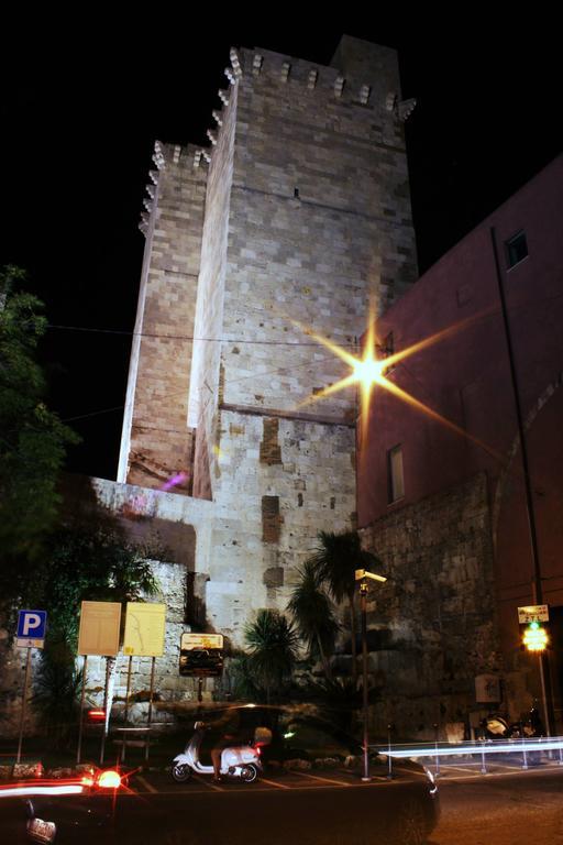 מלון Quartu SantʼElena Domomea מראה חיצוני תמונה